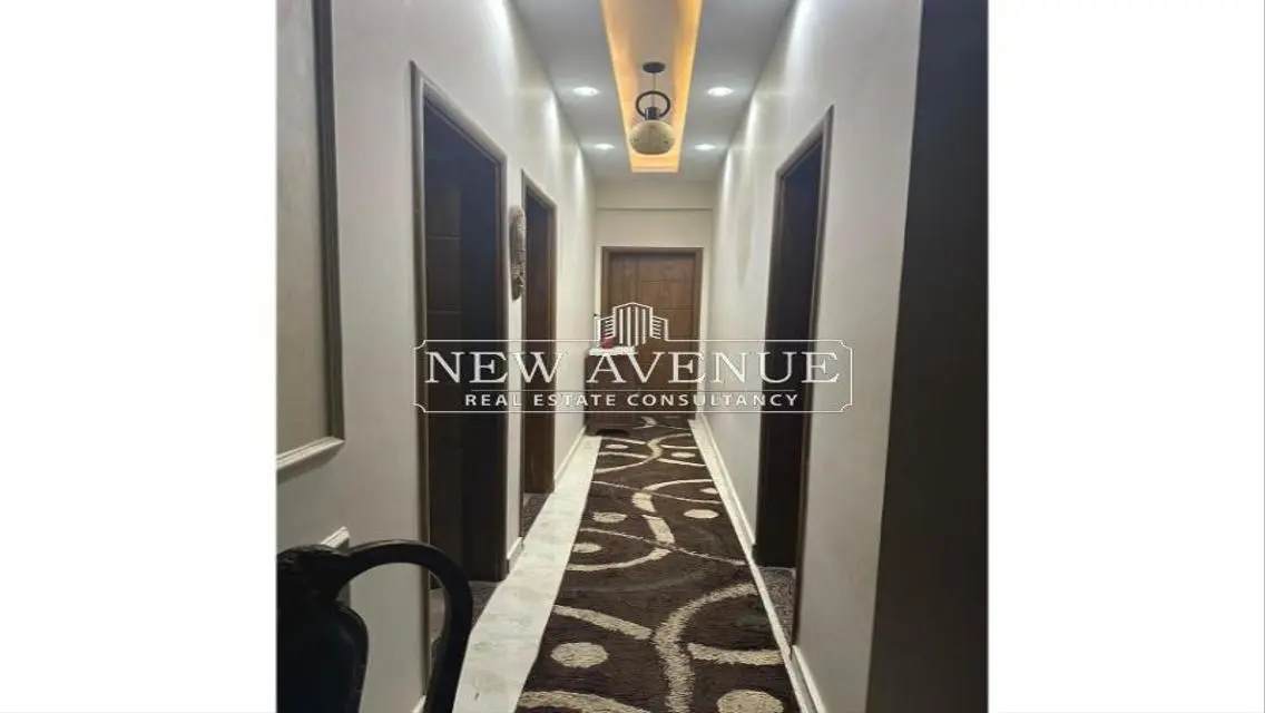 Delivered penthouse fully finished in galleria moon valley