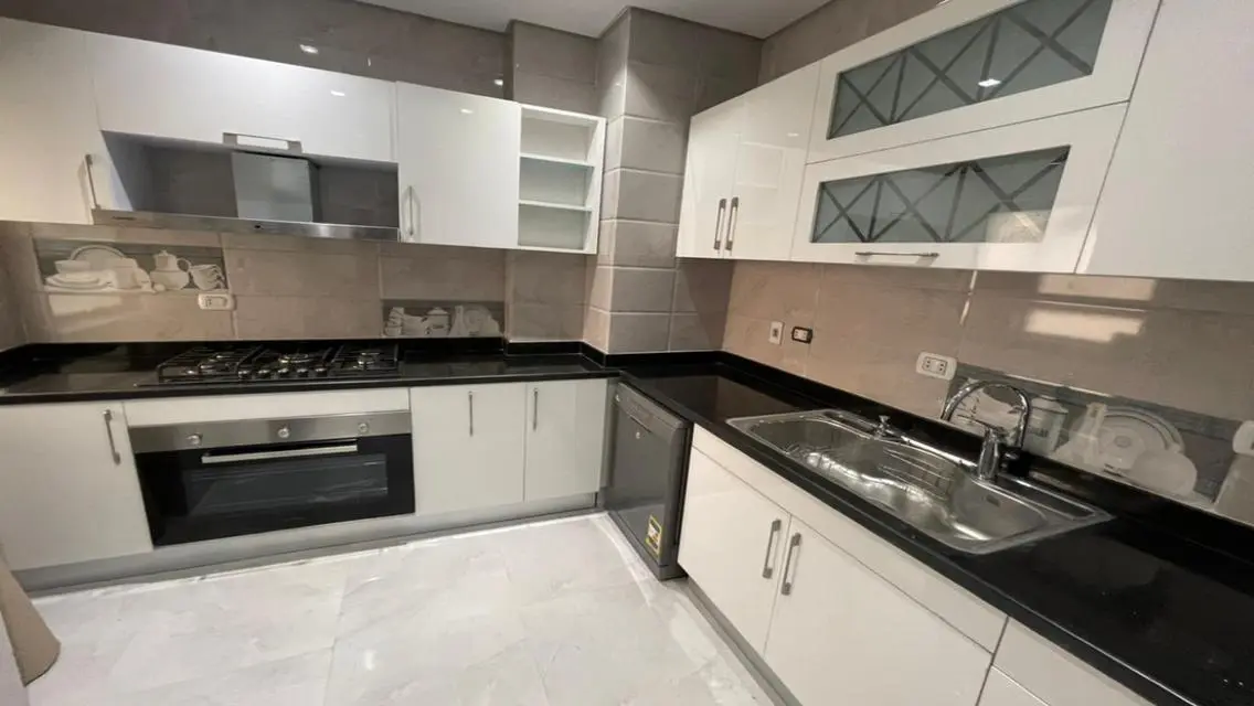 Ground with garden, furnished for rent in Villette