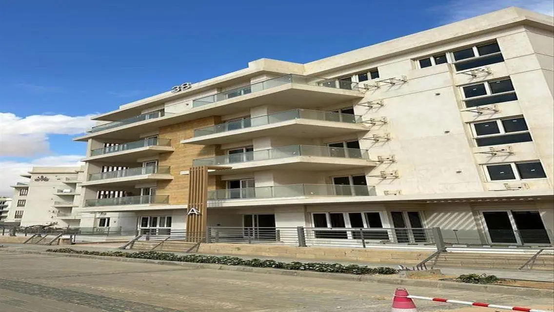 Ready To Move I Villa in Mountain view i city