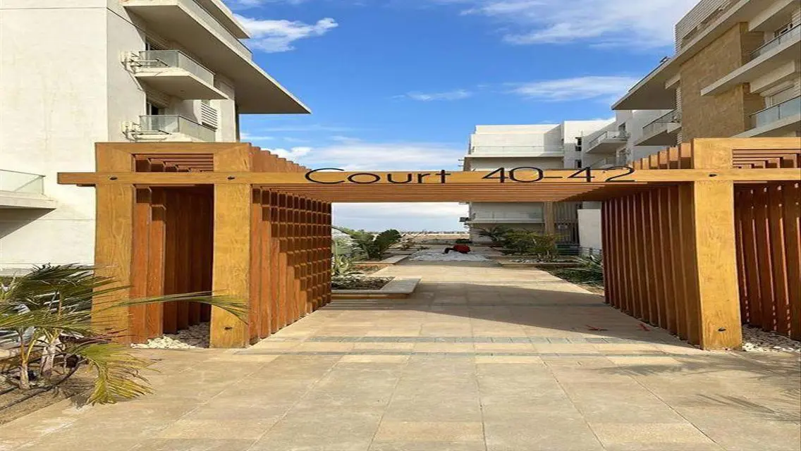 Ready To Move I Villa in Mountain view i city