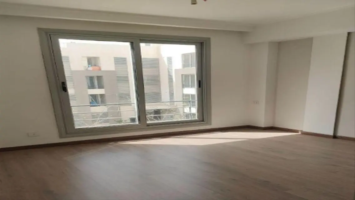 For sale from Palm Hills Apartment in Palm parks