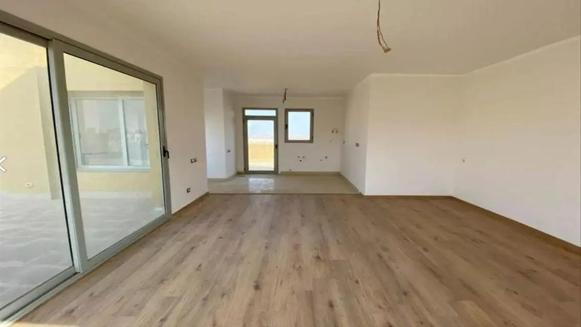For sale from Palm Hills Apartment in Palm parks