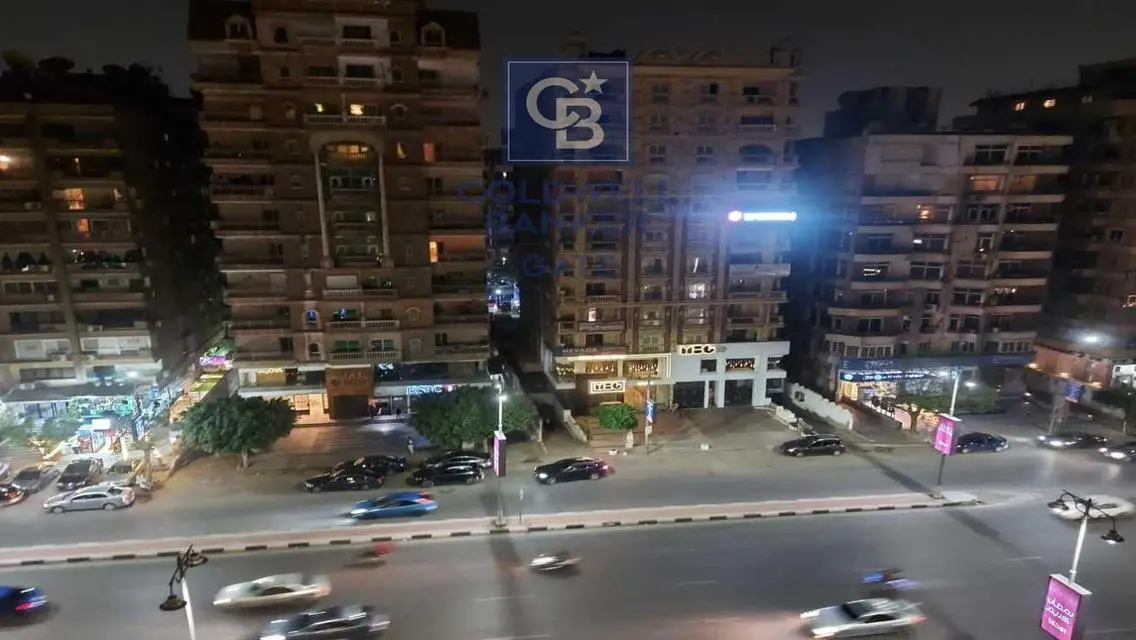 Administrative and medical floor for rent, semi-