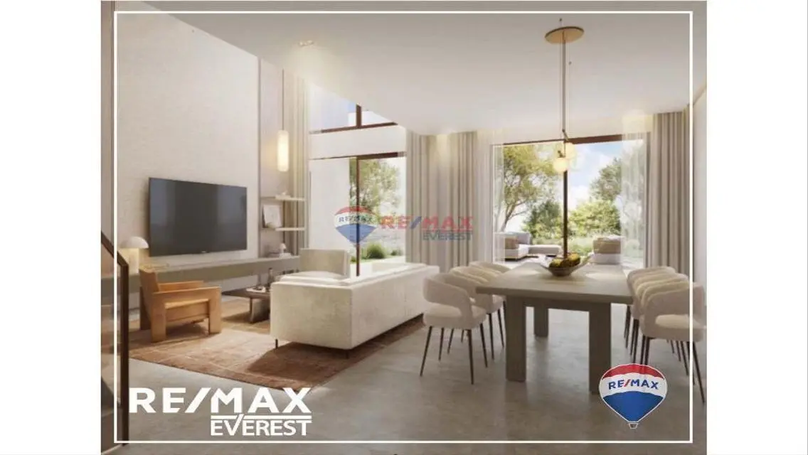 Semi-furnished Loft with Garden in Solana ORA