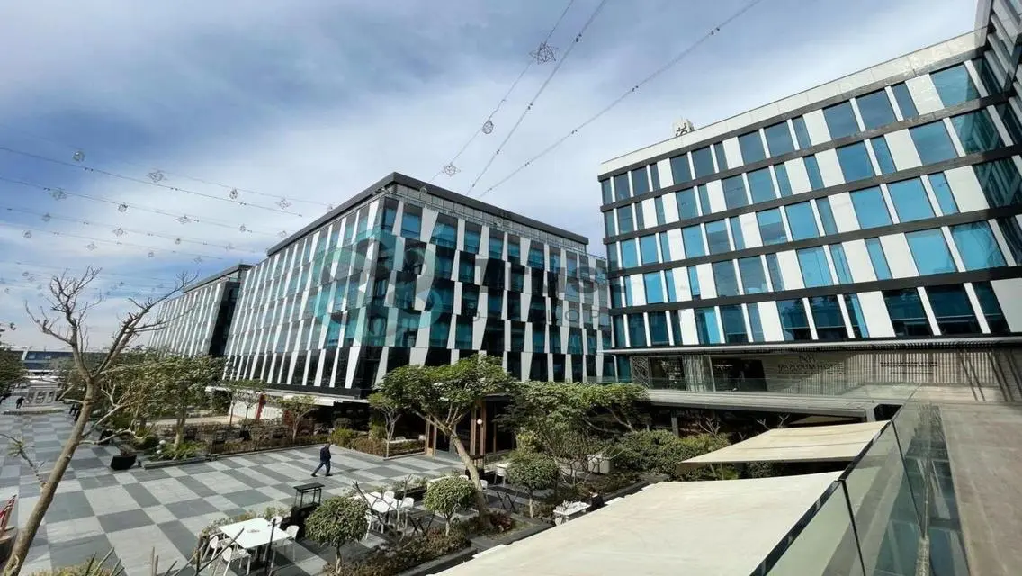Premium office for rent in Park st EL Sheikh Zayed