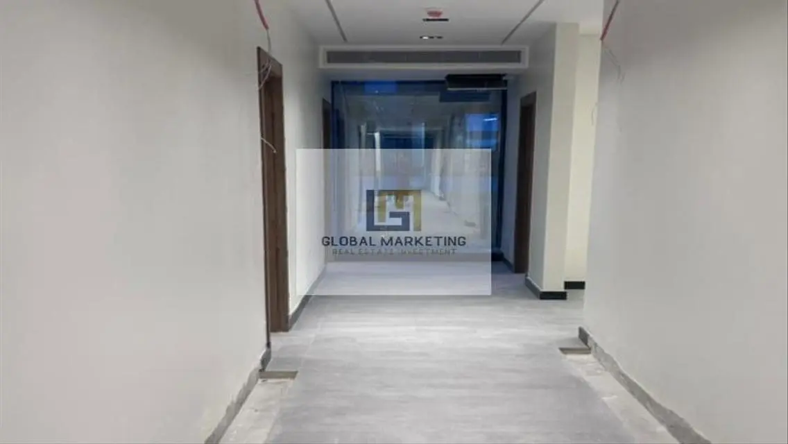 Building 1300m for rent in Cairo Business Park