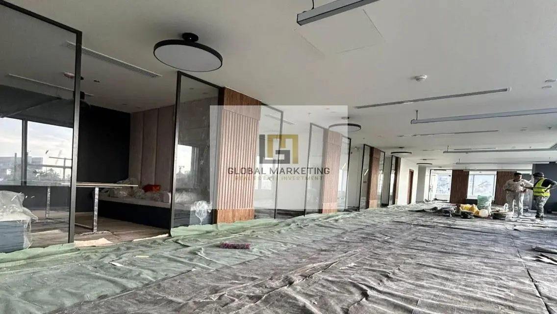 Fully Finished office 700m for rent in CFC