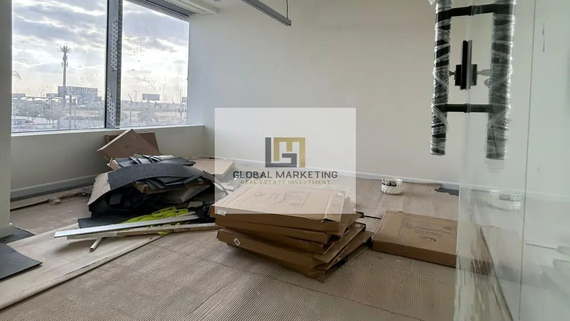 Fully Finished office 700m for rent in CFC