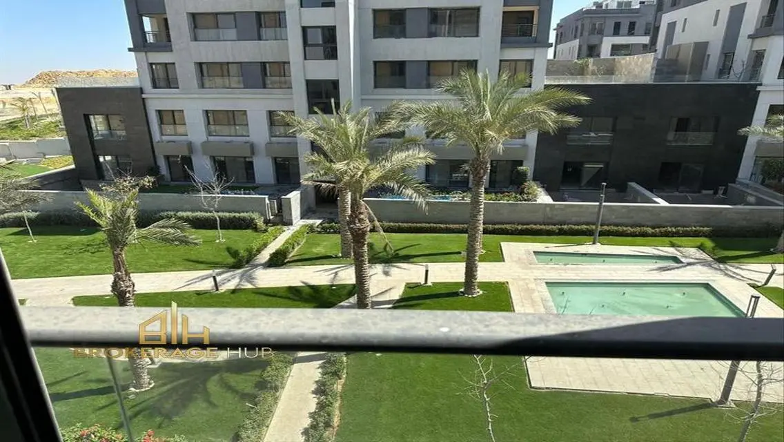 دوبلكس للأيجار لوكيشن مميز تريو جاردنز,