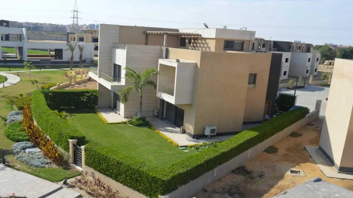 فيلا 380م استلام فوري باقل سعر امام جامعه النيل