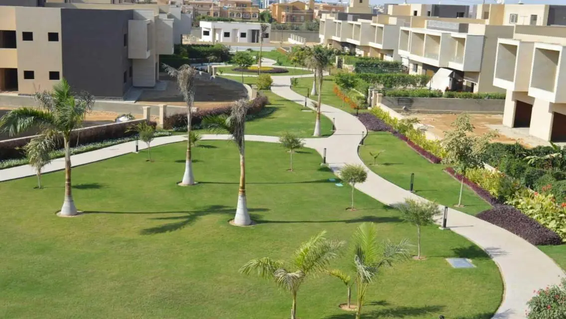 فيلا 380م استلام فوري باقل سعر امام جامعه النيل