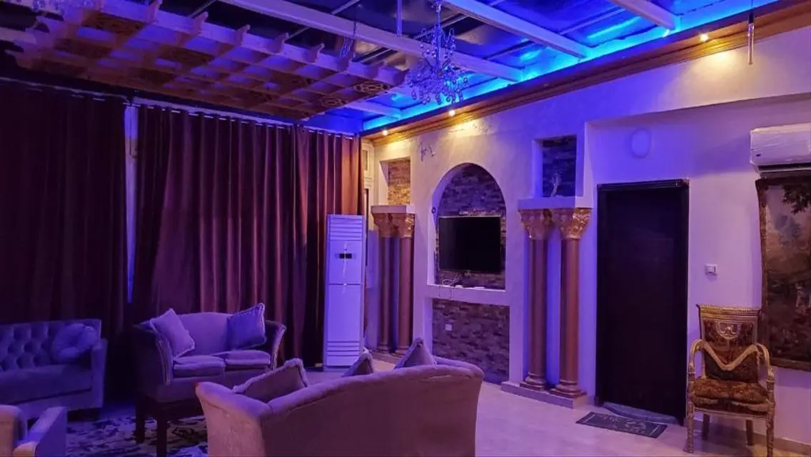 Penthouse for rent in Sheikh Zayed