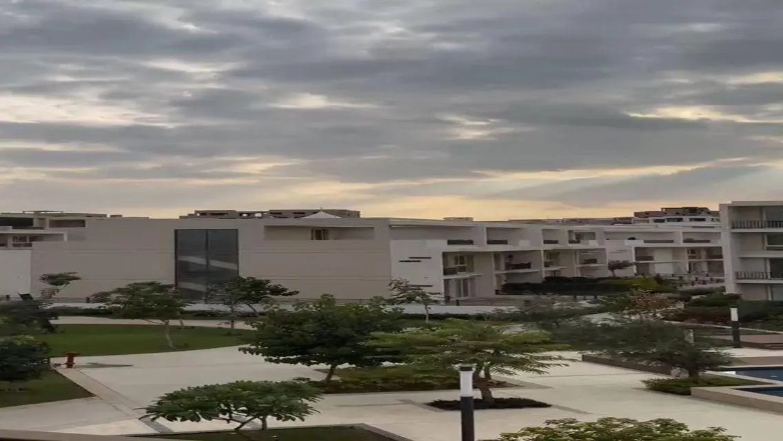Finished apartment ready to move in Pyramids Hills