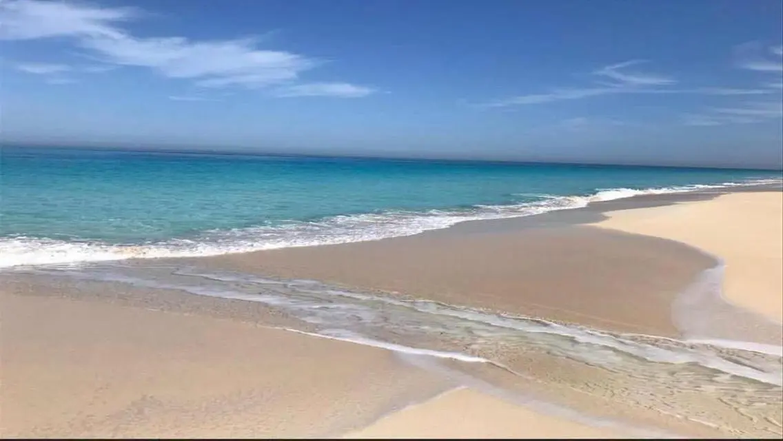 شاليه فيو على البحر للبيع في بلايا الساحل الشمالي