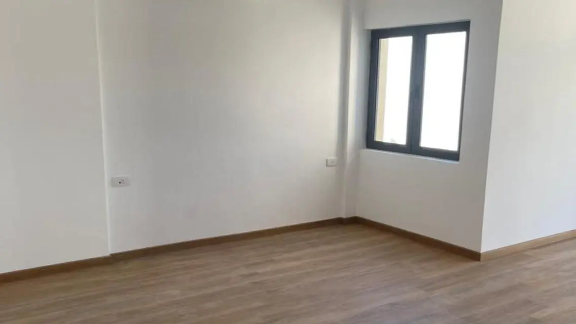 flat with kitchen and air conditioners for rent 