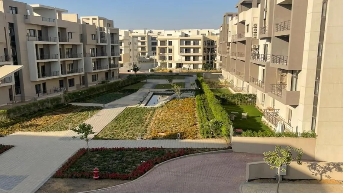 flat with kitchen and air conditioners for rent 