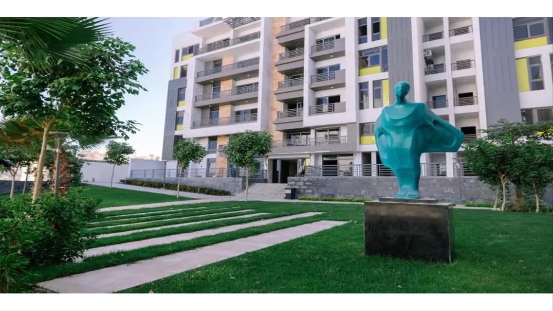 Own Apartment 158m on 90th Road near Hyde Park