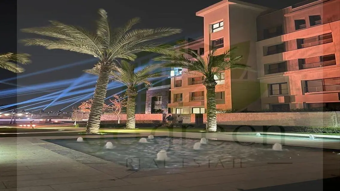 Luxurious Villa with Spacious Living and Stunning Views