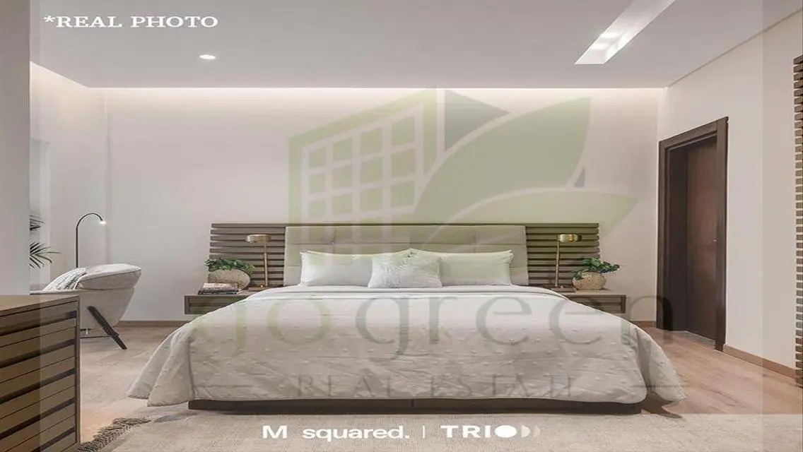 Luxurious Villa with Spacious Living and Stunning Views