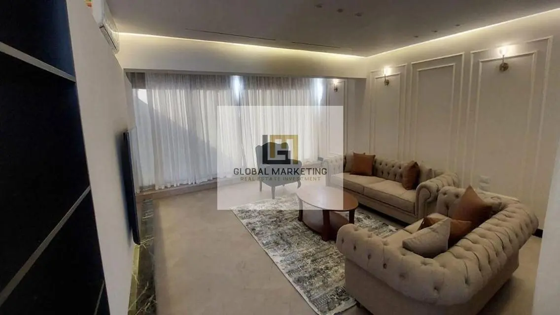 Modern furnished penthouse with pool for rent
