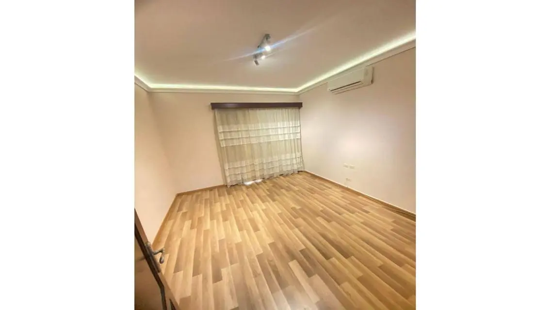 The lowest price in Westown Sodic