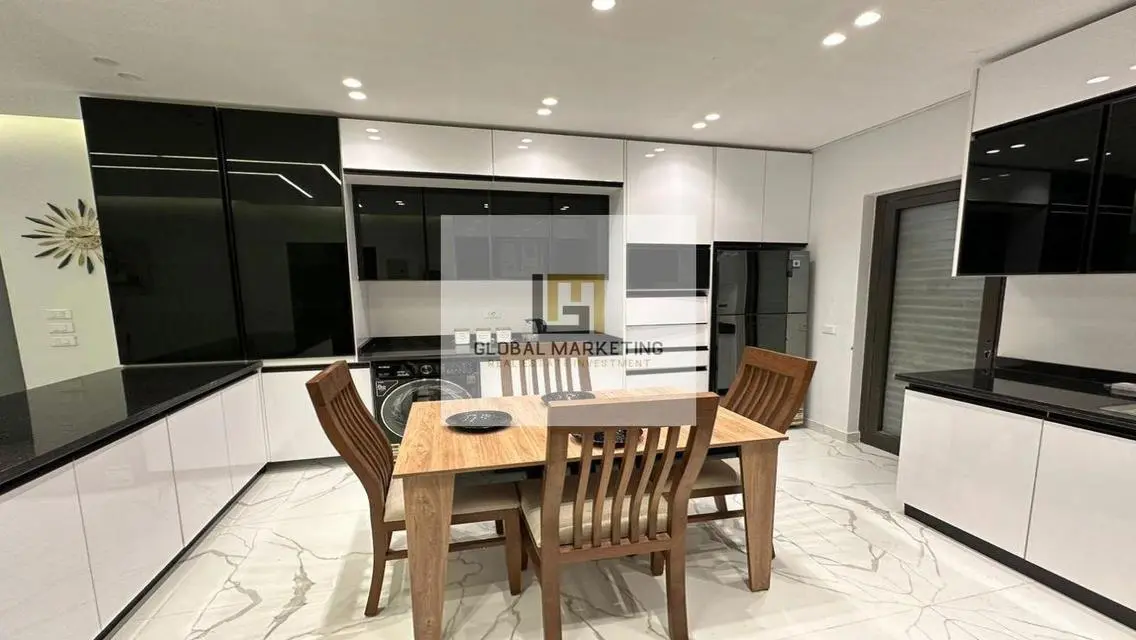 Modern furnished apartment for rent in Lake View