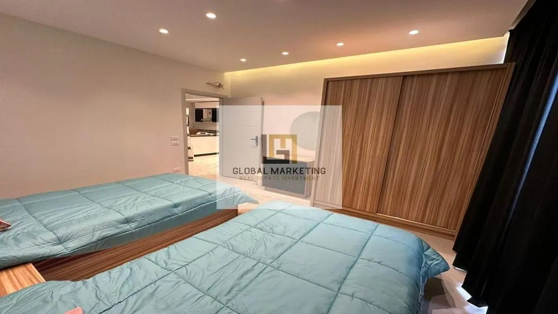 Modern furnished apartment for rent in Lake View