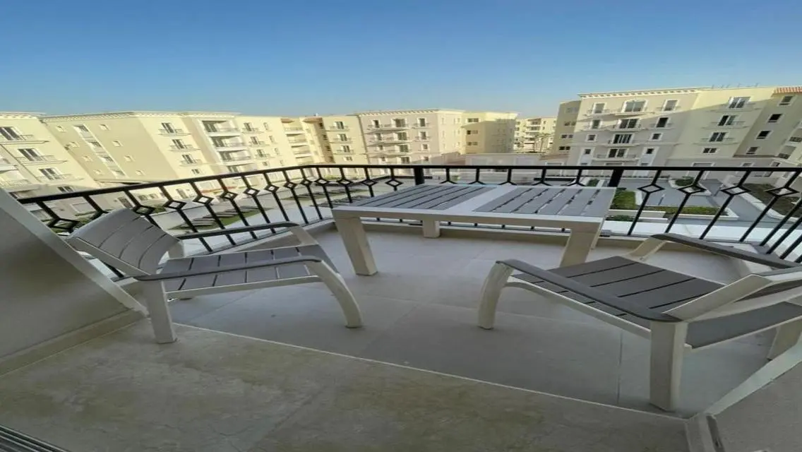 Modern furnished apartment for rent @ boulevard