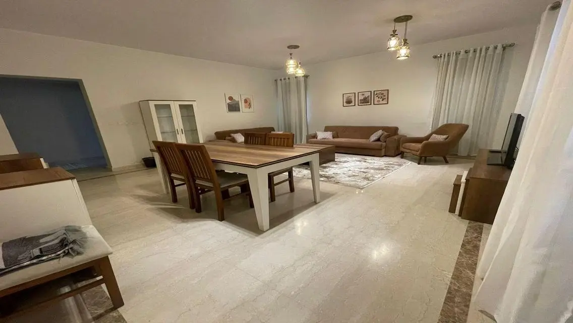 Modern furnished apartment for rent @ boulevard