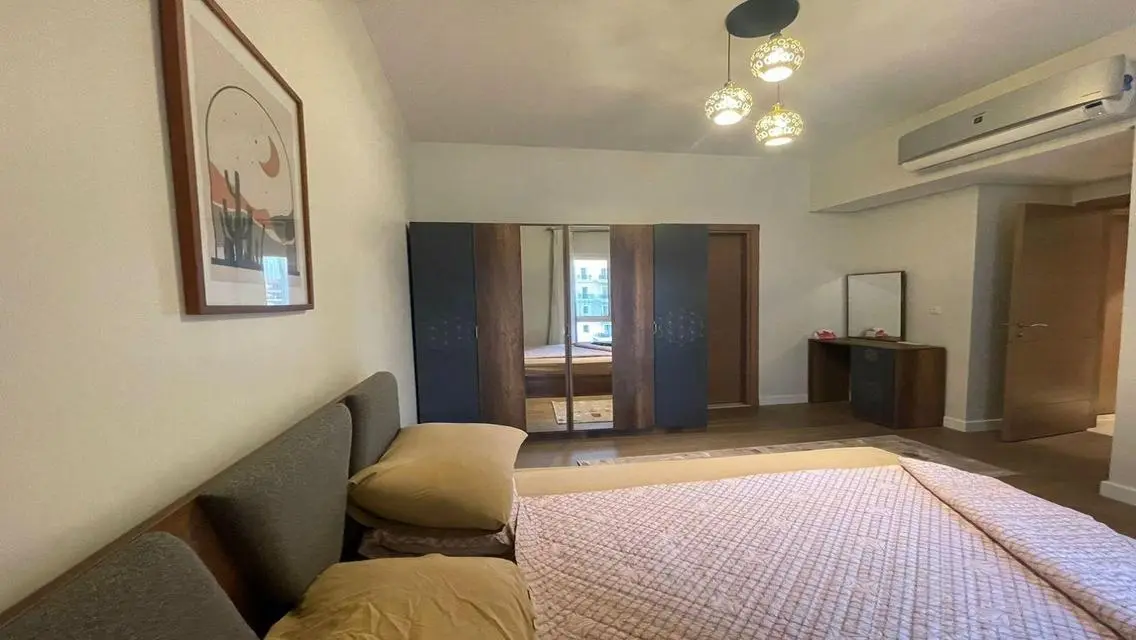 Modern furnished apartment for rent @ boulevard