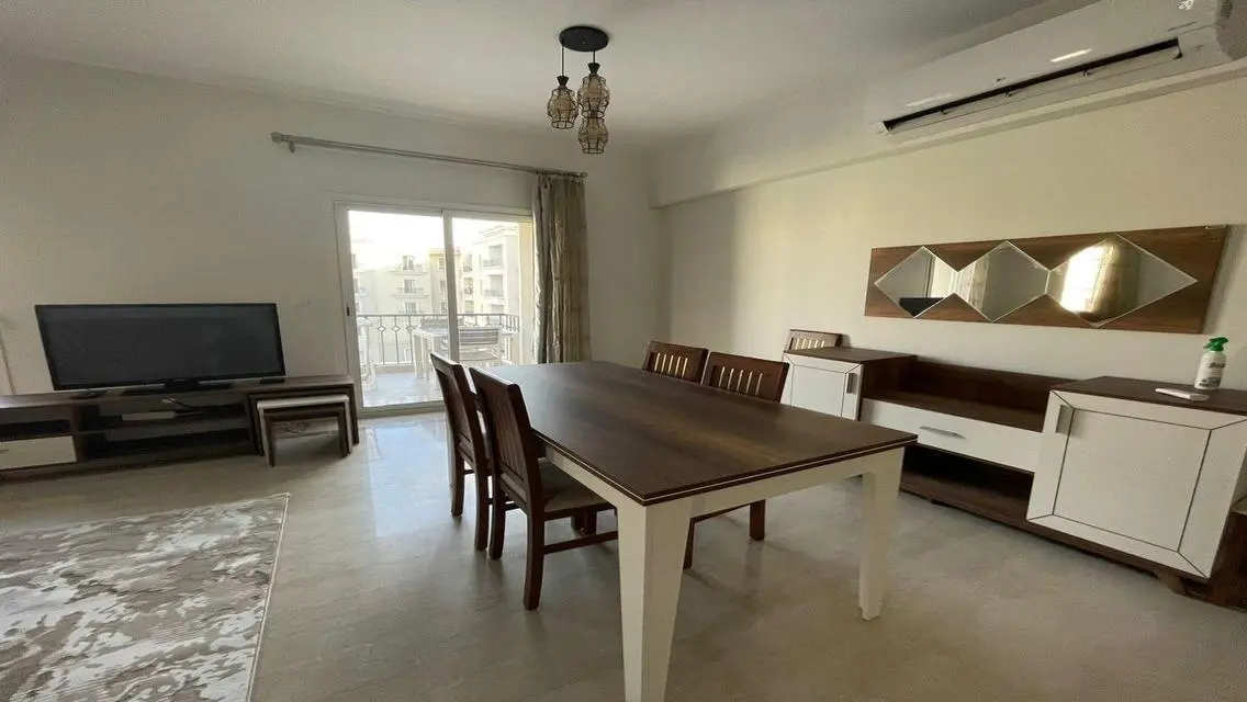 Modern furnished apartment for rent @ boulevard