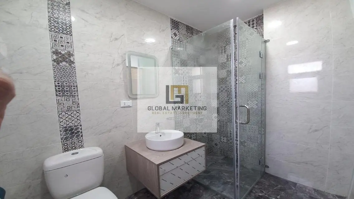 Apartment for rent, semi-furnished, ultra-modern