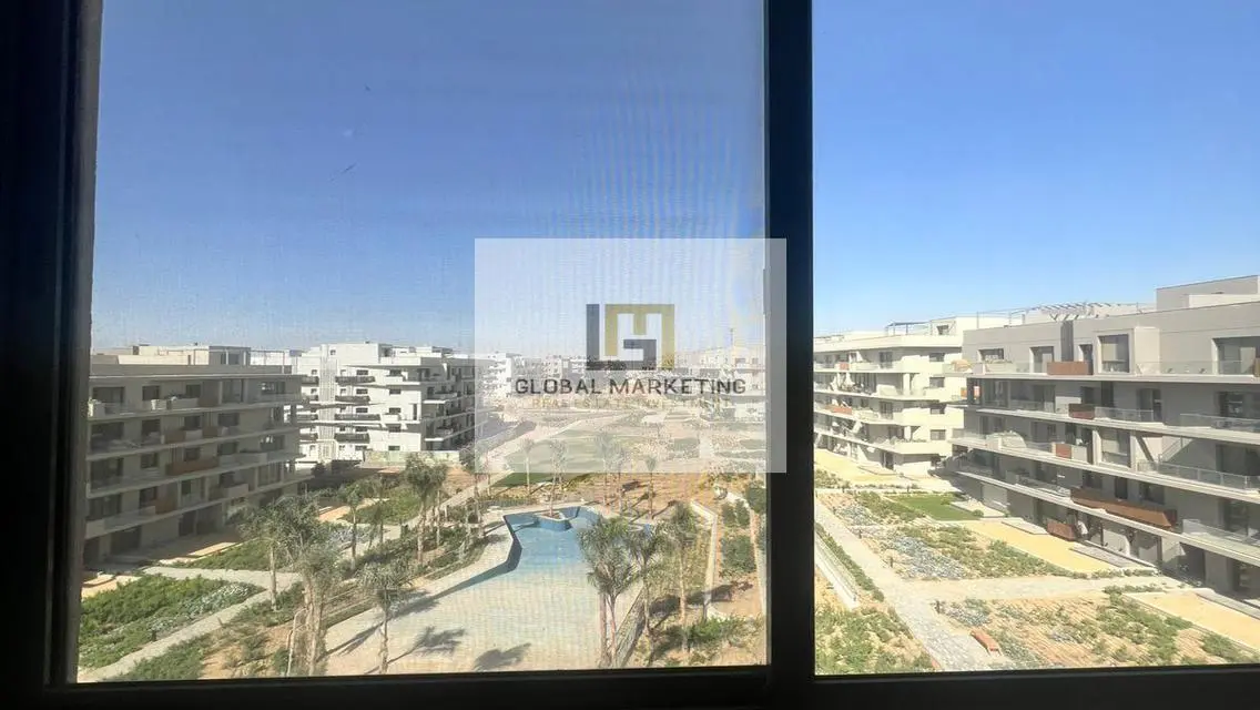 Semi-furnished penthouse for rent in Villette