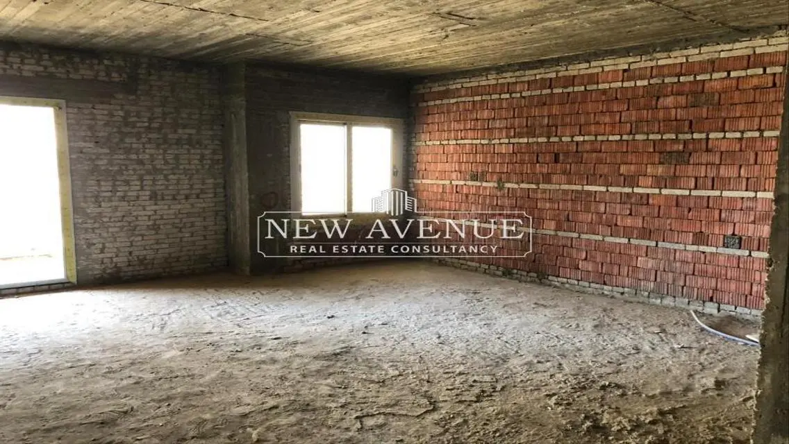 delivered apartment good view with installments