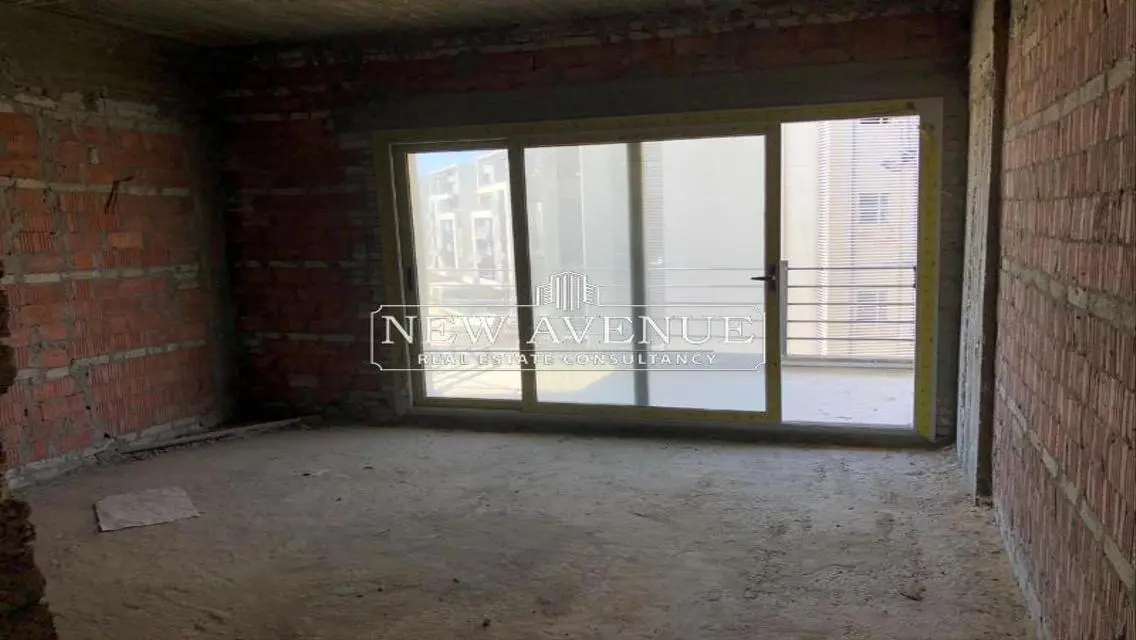 delivered apartment good view with installments