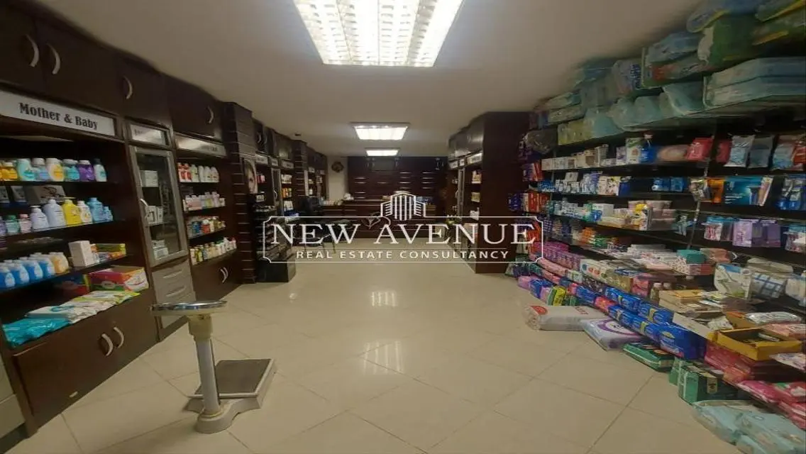 Luxurious Property with Spacious Area in the Heart of the City