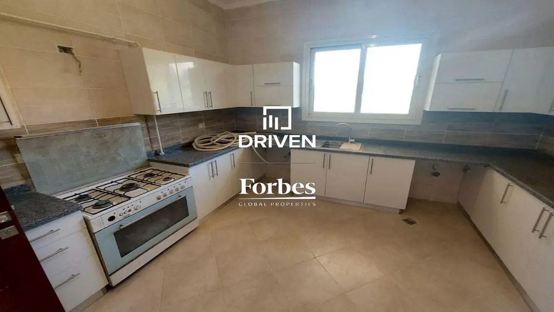 Twin House Grand Heights - Super Lux - For Rent