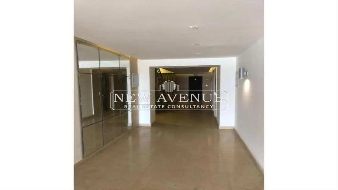 Apartment 263 meter very prime location 4 bedrooms