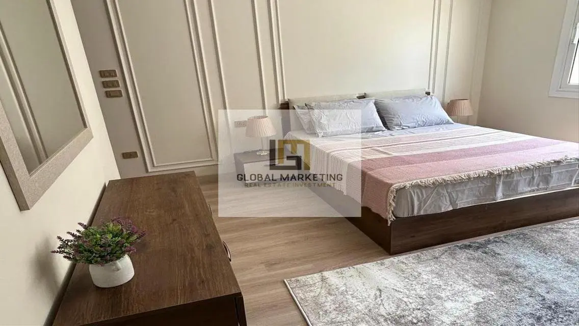شقة - اول سكن - مفروشة ألترا مودرن - في هايد بارك