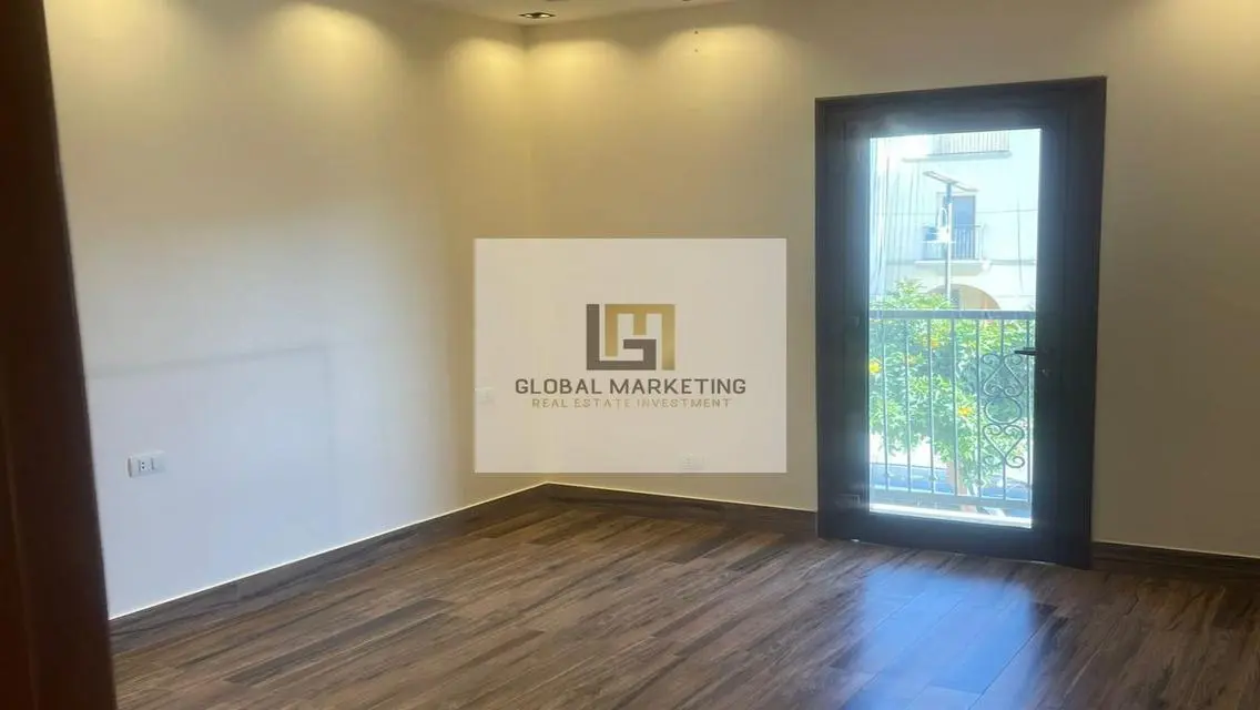 Twin villa/ special finishing for rent in Mivida