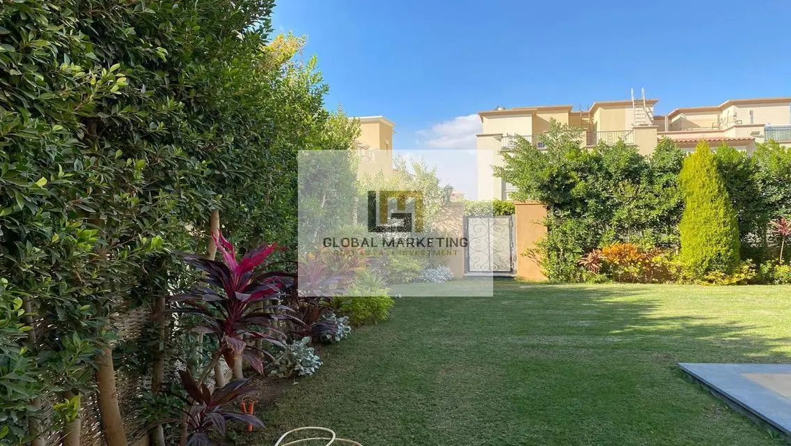Twin villa/ special finishing for rent in Mivida