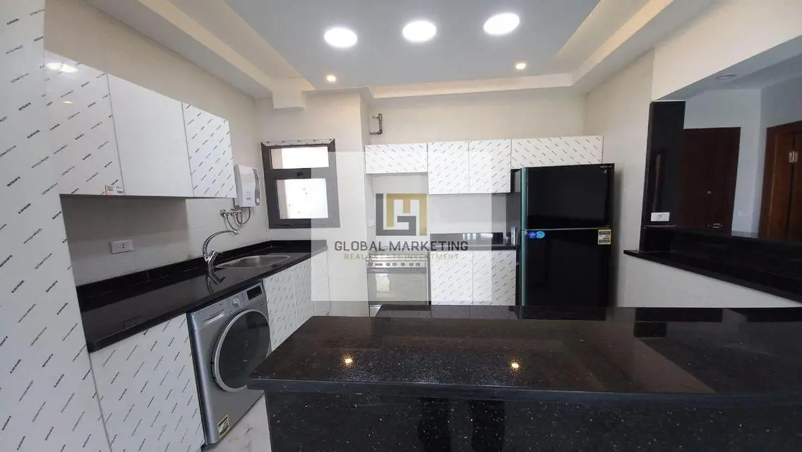 Apartment for rent, semi-furnished, in Eastown