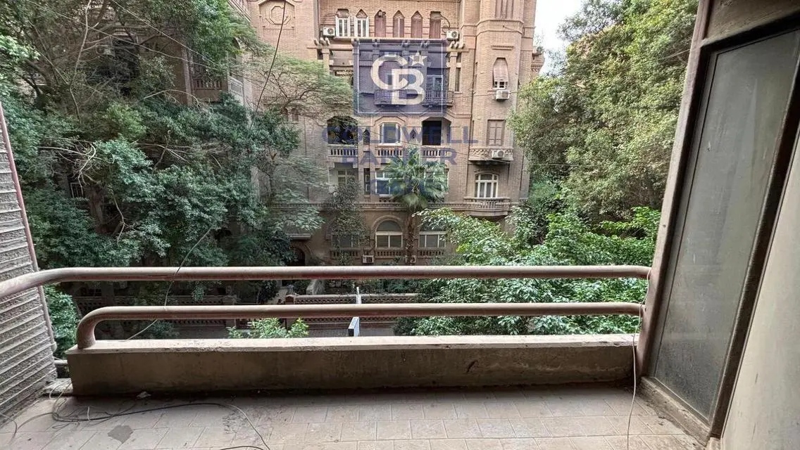 مقر لشركه سياحه للبيع بالزمالك .
