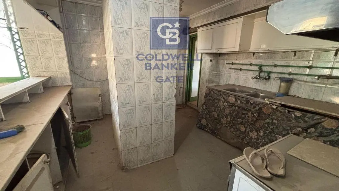 مقر لشركه سياحه للبيع بالزمالك .