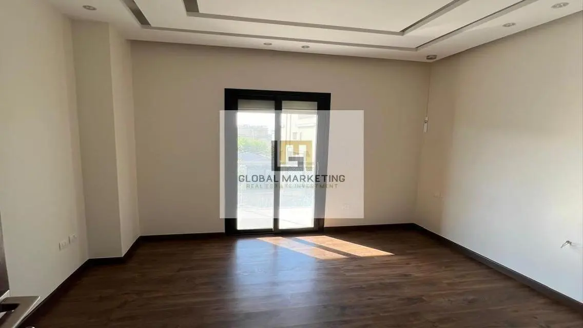 Apartment for rent with equipped kitchen in Villet