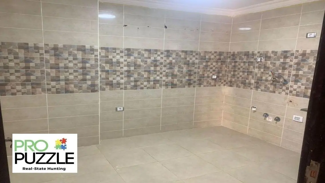 Penthouse for Rent in Jade Compound