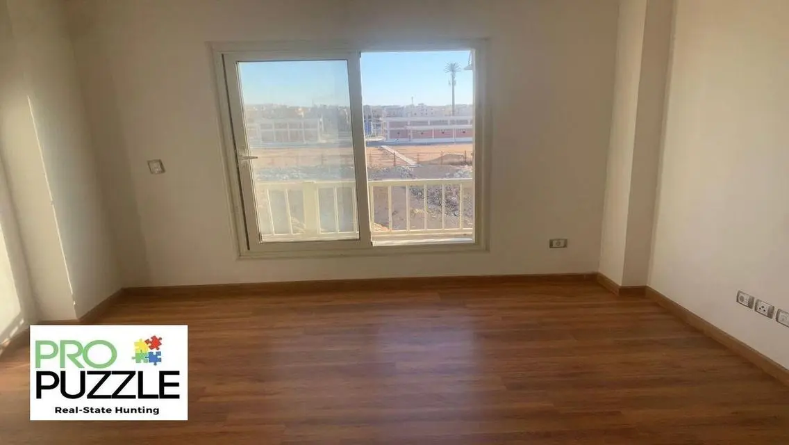 Penthouse for Rent in Jade Compound