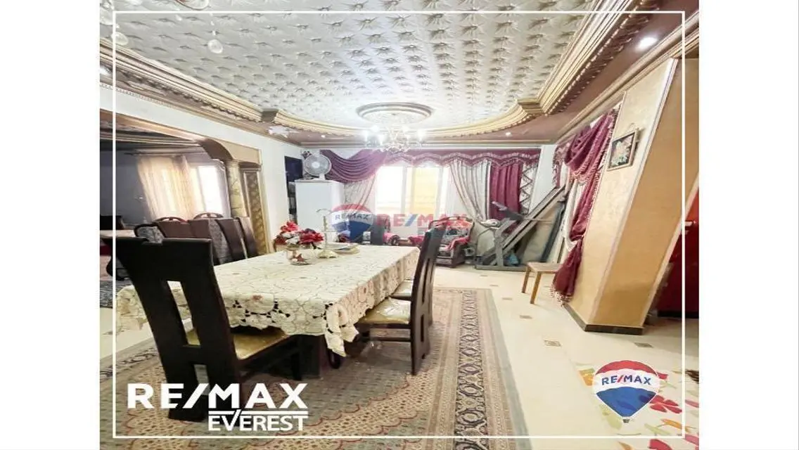 250sqm Apartment For Sale in The 4th Touristic