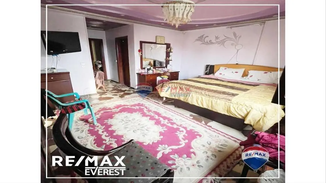 250sqm Apartment For Sale in The 4th Touristic