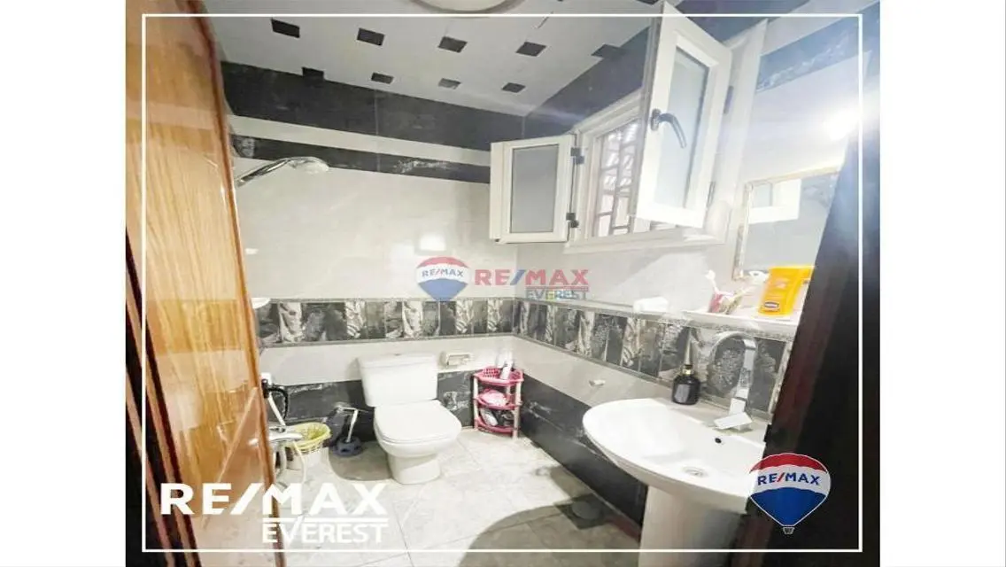 250sqm Apartment For Sale in The 4th Touristic